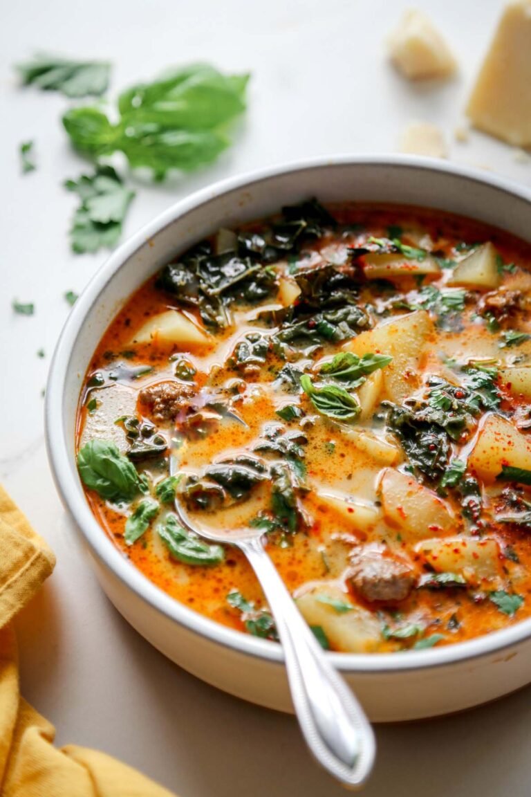 Healthy Zuppa Toscana Recipe (Pork-Free)
