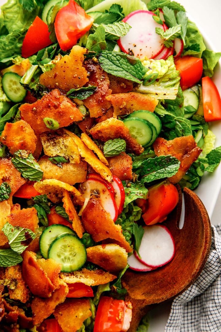 Fattoush Salad Recipe (Lebanese Salad)