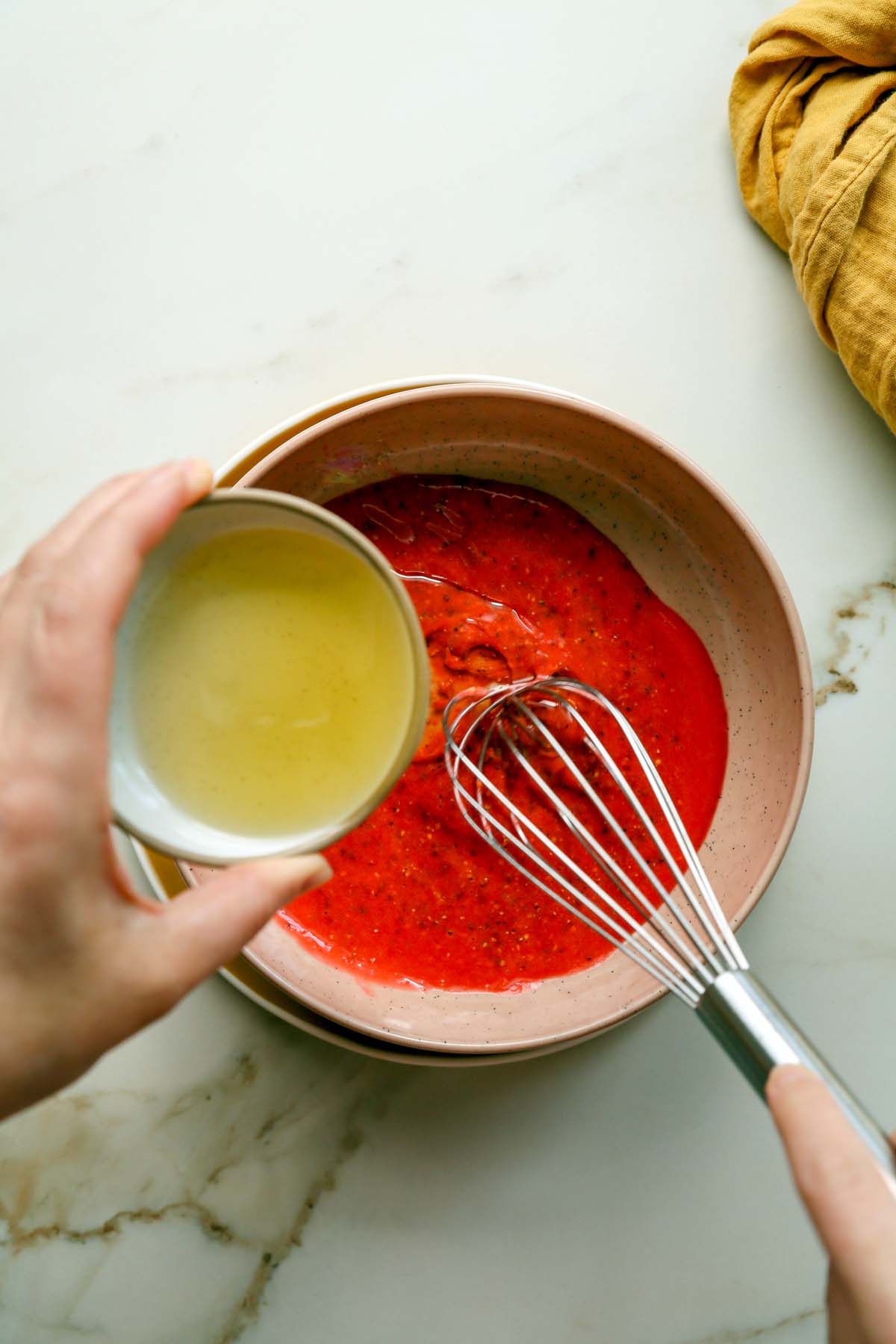 How to Make Raspberry Vinaigrette