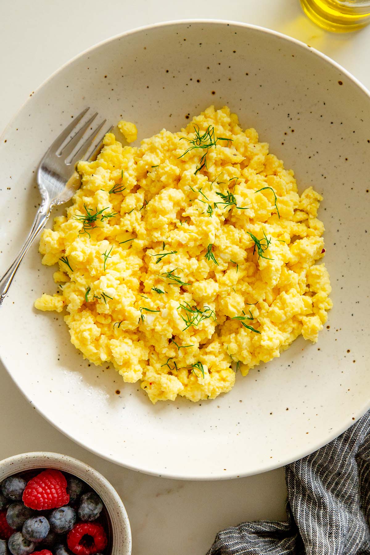 High Protein Scrambled Eggs with Cottage Cheese