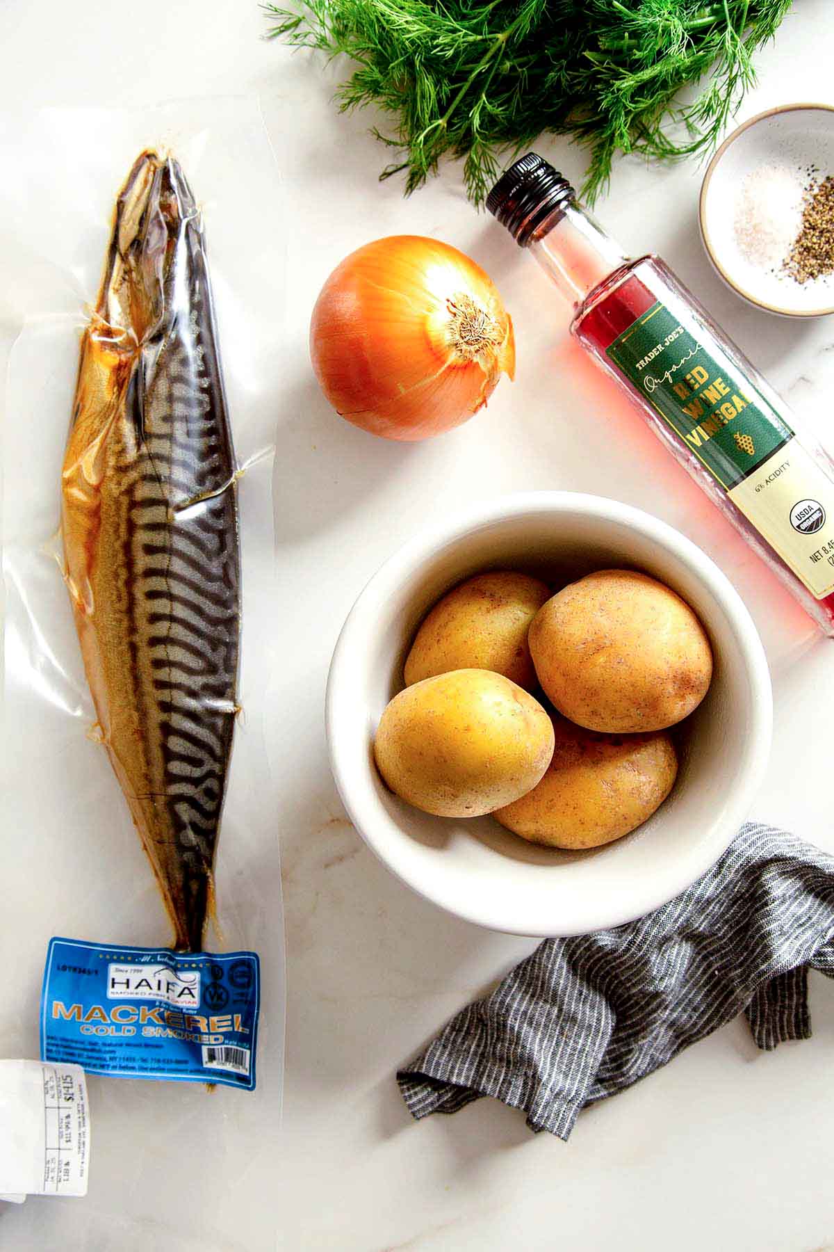Ingredients to prepare Russian Cold Smoked Mackerel