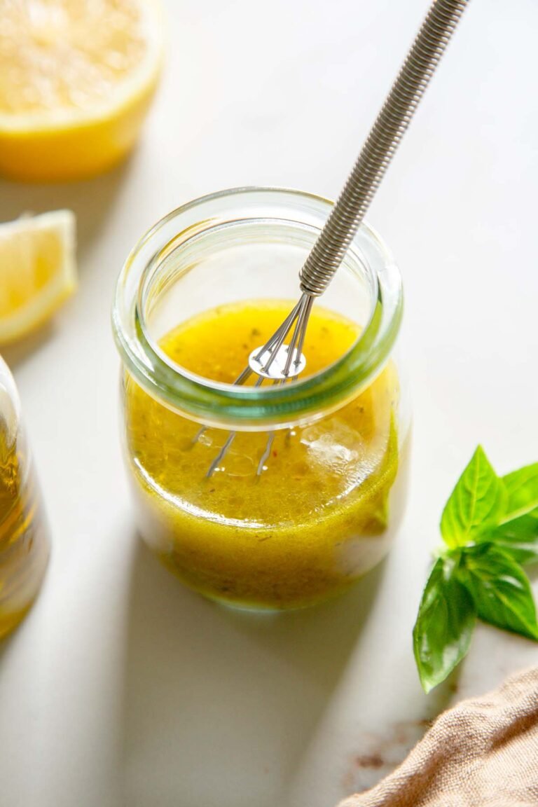 Quick Lemon Vinaigrette (5-Minute Recipe)