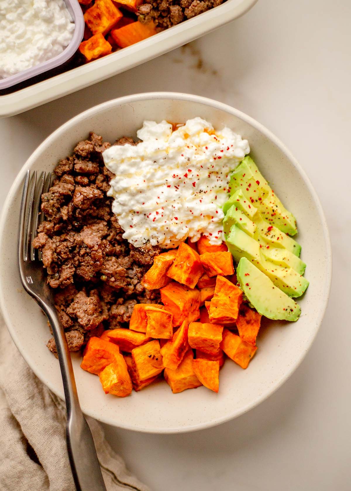 High-Protein Cottage Cheese Bowls with Ground Beef and Sweet Potato
